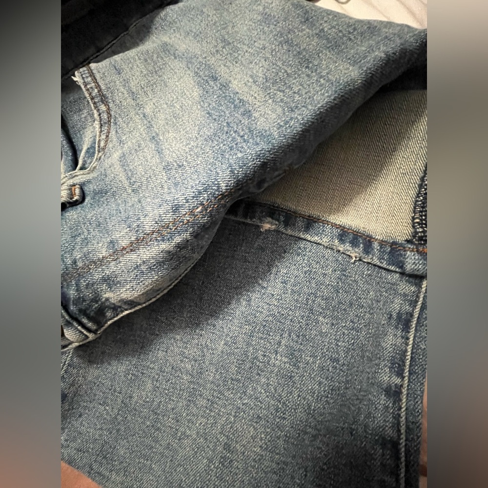 Kut from the Kloth Light Blue Wide Cuff Jeans - Picture 9 of 11